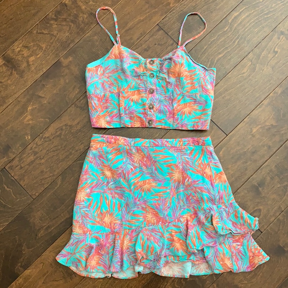 Gianni Bini Tropical Two Piece Skirt Set - Picture 1 of 11